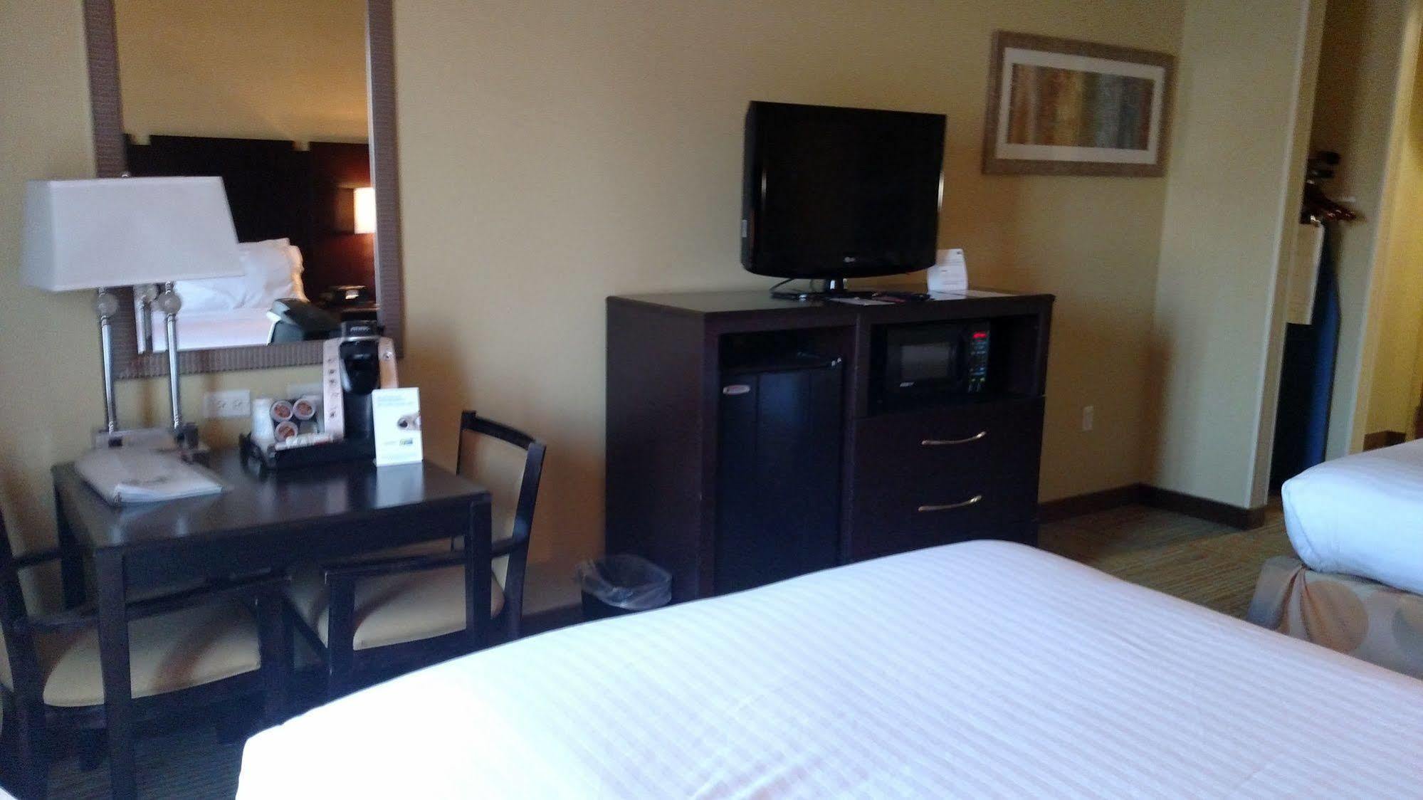 Holiday Inn Express Hotel & Suites Perry, An Ihg Hotel Eksteriør bilde